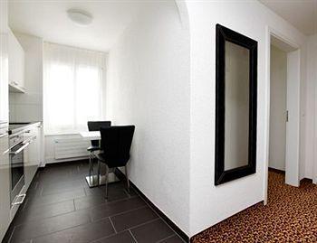 Dienerstrasse 3* Zürih